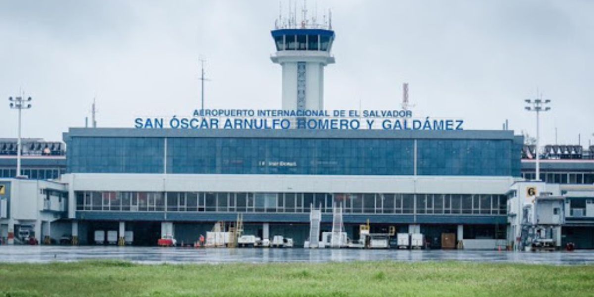 Spirit Airlines El Salvador International Airport – ZSA Terminal