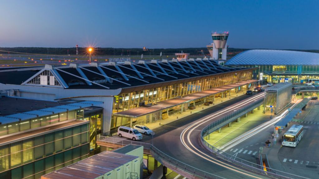Turkish Airlines Helsinki International Airport – HEL Terminal