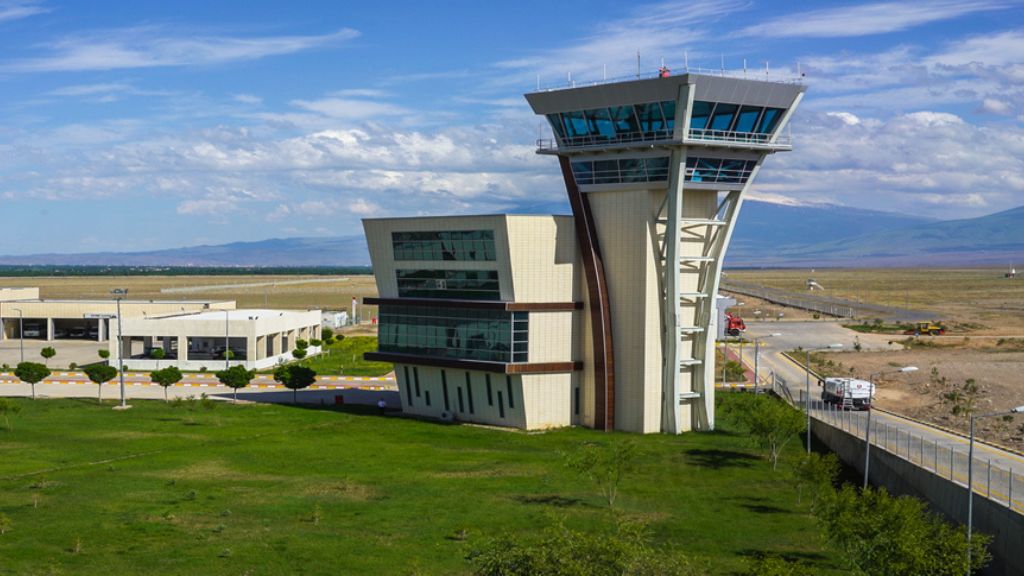 Turkish Airlines Iğdır Şehit Bülent Aydın Airport – IGD Terminal