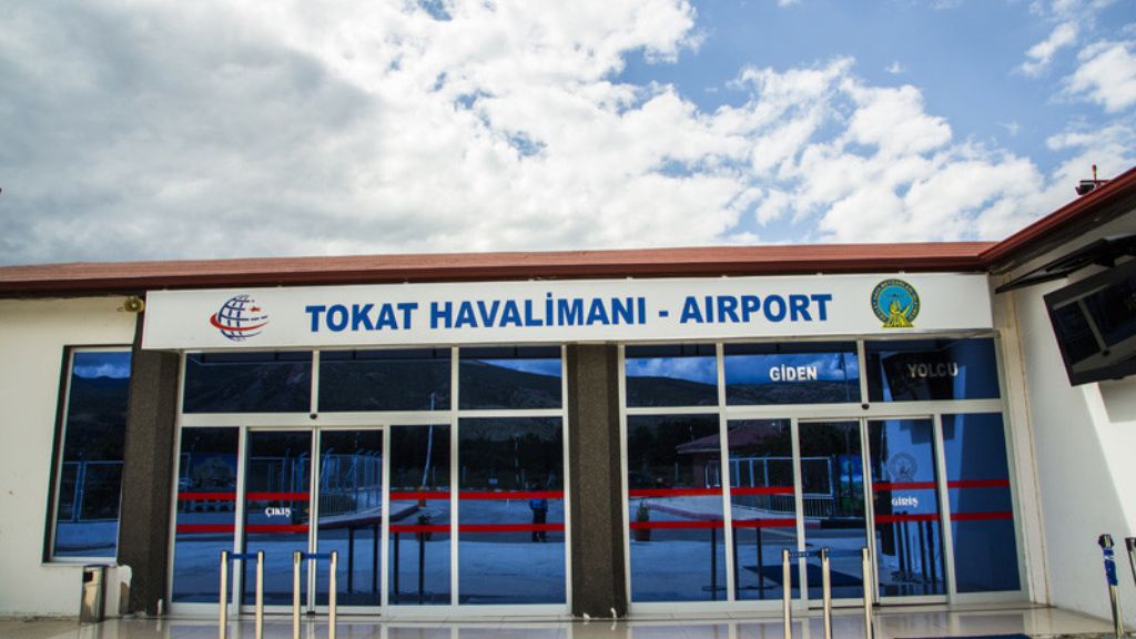 Turkish Airlines Tokat Airport – TJK Terminal