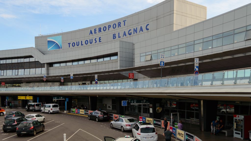 Turkish Airlines Toulouse Blagnac International Airport –  TLS Terminal