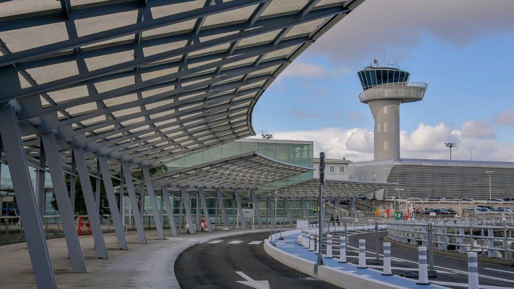 Aegean Airlines Bordeaux International Airport – BOD Terminal