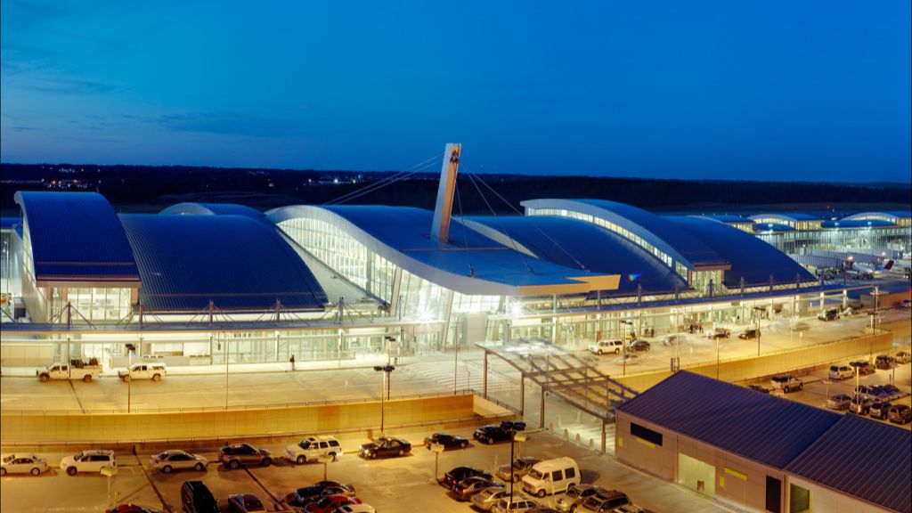 Breeze Airways Raleigh–Durham International Airport - RDU Terminal