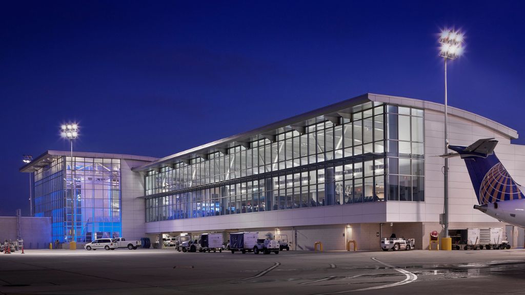 Spirit Airlines George Bush Intercontinental Airport – IAH Terminal
