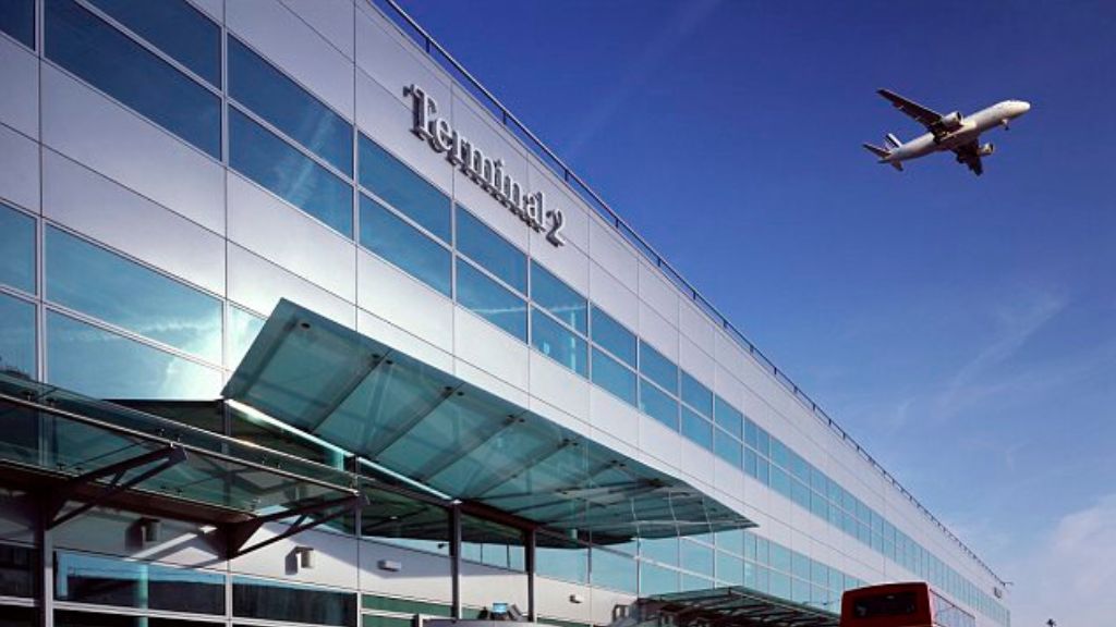 Air Canada Heathrow International Airport – LHR Terminal