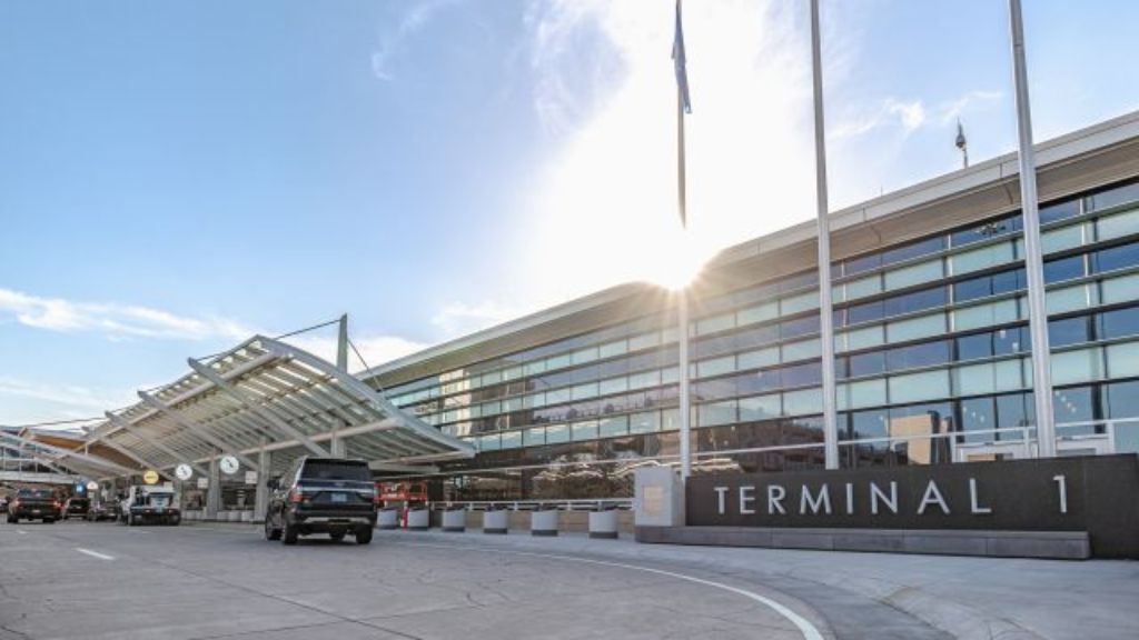Spirit Airlines Minneapolis Saint Paul International Airport – MSP Terminal